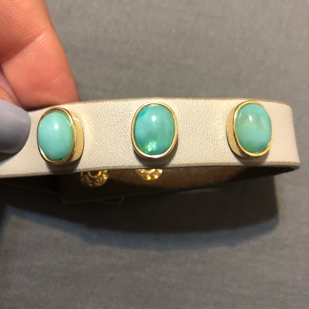 Pretty aqua beaded bracelet